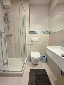 NA PREDAJ PEKNÝ 1 - IZBOVÝ BYT NA ULICI KRIVÁ, KOŠICE - JUH - 13