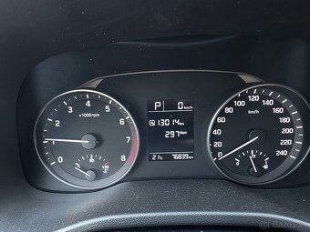 Hyundai Elantra 11/2017 Automat - 13