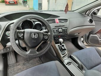 Honda civic 1.8 i executive - 13