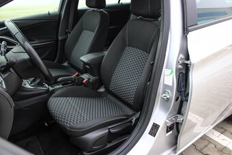 Opel Astra Sport Tourer 1.2 Turbo - 13