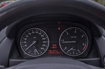 BMW X1 r.2010 , 110kw 4x4 - 13