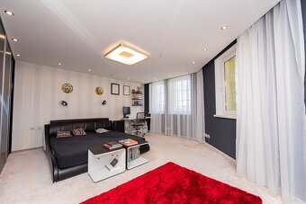 LUXUSNÁ VILA, WELLNESS, BAZÉN, ZÁHRADA, DUNAJSKÁ LUŽNÁ - 13