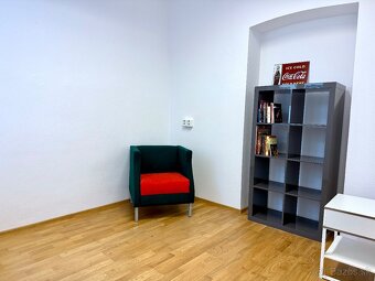 Na prenájom 3 izbový byt, Bratislava, Staré Mesto, Malý trh - 13