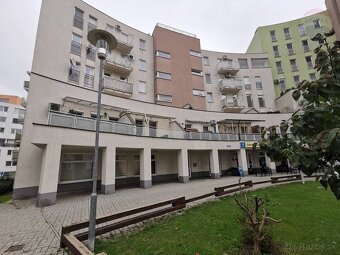 Prenájom priestranného 1 izb. bytu (62 m2) v novostavbe na K - 13