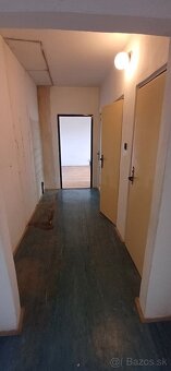 3-izbový byt s balkónomv pôvodnom stave /66 m2/, Hliny VII - 13