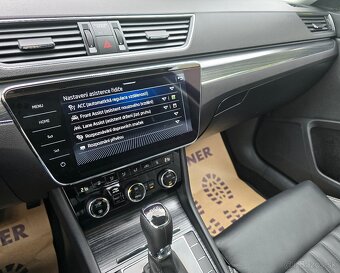 Škoda Superb Premium Edition 147kW KESSY vyhr.čelné sklo sed - 13