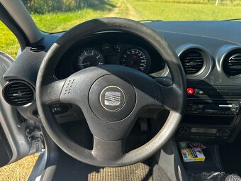 Seat Ibiza 1.2 benzín - 13