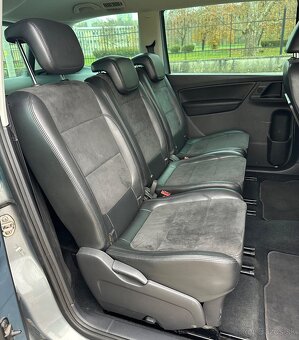 Volkswagen Sharan 2.0 CR 103kW,DSG,alcantara,nový zotrvačník - 13