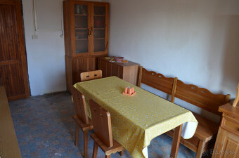 predám rodinný dom, chatu - 13