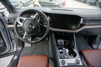 Volkswagen Touareg 3.0 V6 TDI SCR 286k 4Motion Tiptronic - 13