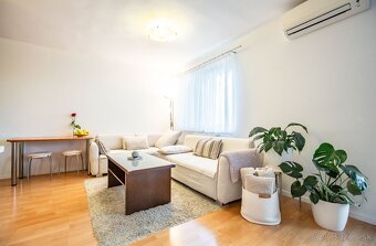 ENERGICKÝ 3 IZB. BYT S BALKÓNOM V TICHEJ ČASTI TRNAVY - 13