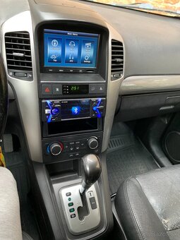 Chevrolet Captiva - 13