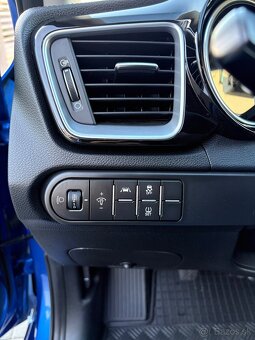 KIA Ceed 1,4T-GDI Gold - 13