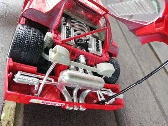 Bburago Ferrari F40 1/18 #1 - 13