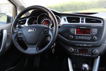 Kia cee'd 1.6 CRDi SW - 13
