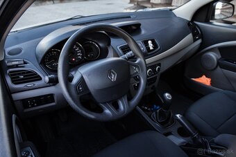 Renault Mégane 1.6 16V Expression - 13