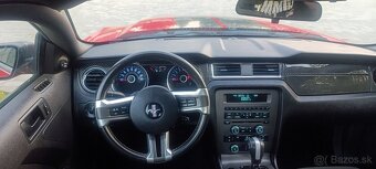 Ford Mustang 3.7 V6 California - 13