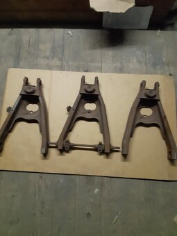 Škoda 100 - 130 ,převod .náprava ,přísl - 13