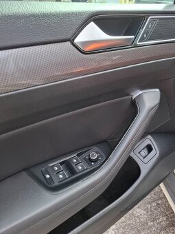 Volkswagen Passat 4x4 Alltrack B8 2,0TDI 4Motion,panorama - 13
