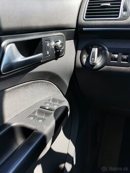 Volkswagen Touran 2.0 TDI Highline - 13
