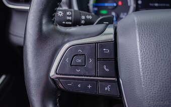 Toyota Highlander Executive 2.5 4x4 7miest DPH - 13