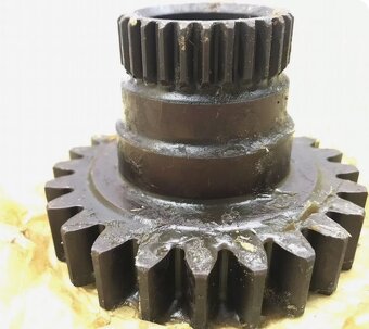 Originální nové náhradní díly z vojenského depozitu Dněpr - 13