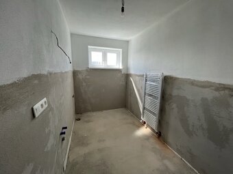 Predaj NOVOSTAVBY 5 izb. rodinných domov v štádiu holodomu - 13