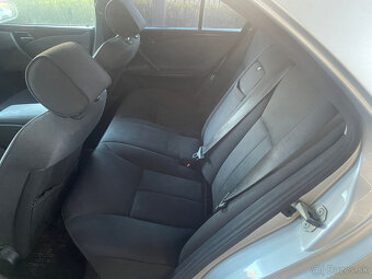 Mercedes - Benz W210 320 CDI - 13