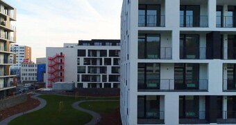 Nový moderný byt s veľkou loggiou a parkovaním. Sliačska ul. - 13