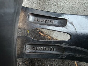 Zimne kolesa BMW M5 top stav Black Chrome  Styling 705 - 13