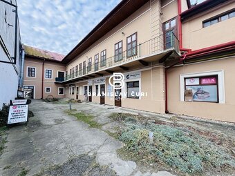 REZERVOVANÉ - BUDOVA NA PREDAJ NA HLAVNEJ UL. - 13