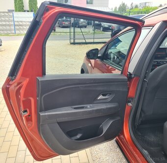 DACIA JOGGER 1.0 TCE 110K EXTREME - 13