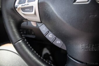 Mitsubishi Outlander 2.2 DI-D TC-SST - 13