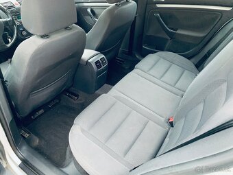 Volkswagen Golf 5 1.9 TDI 77kw MT6 Sportline - 13