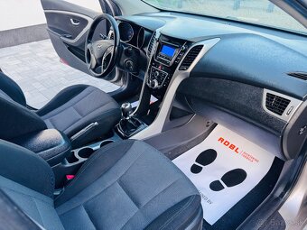 Hyundai i30 1.6Crdi 2016 facelift - 13