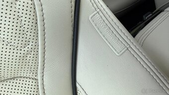 BMW X6 30d 210kW Bowers & Wilkins - 13