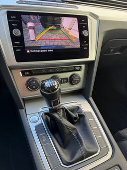VOLKSWAGEN PASSAT, 1,5 TSI, MANUÁL, 6/2019,LEN 98 826KM - 13