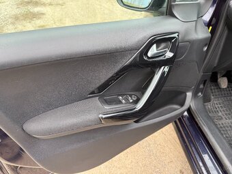 Peugeot 208 1.2 PureTech Active E6.2 - 13