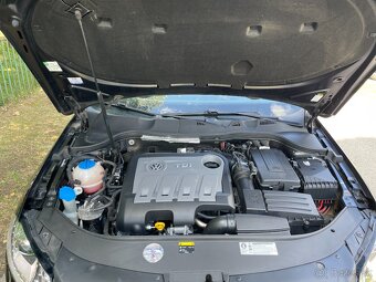 VW Passat Variant 2,0TDI 103kW Highline, BiXenon,LED,NAVI - 13