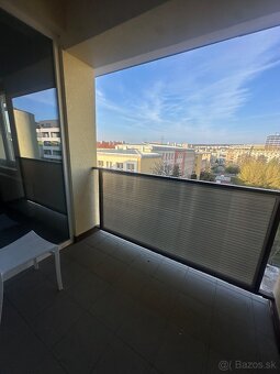 Na prenájom 3+kk izbový byt v centre mesta - Voľný Ihned - 13