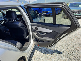 Mercedes-Benz C trieda Kombi 220 d 4matic A/T - 13