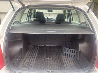 Škoda Fabia 1.6Tdi  2011 Bi-LED,Tažne zariadenie - 13
