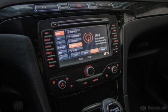 Ford Galaxy S-Max 2.0 EcoBoost SCTi Titanium A/T 7-miestny - 13