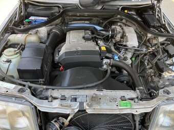 Mercedes Benz W124 E200 - 13