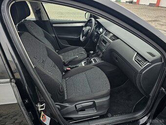Škoda Rapid Spaceback SB 1.2 TSI M5 Style Navi DVD ťažné - 13