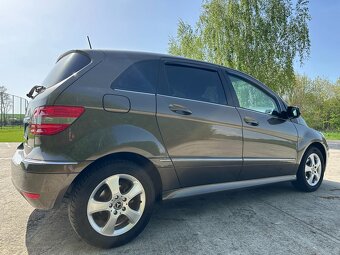 Mercedes-Benz B160 W245 - 13