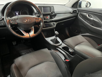 Hyundai i30 1.6 diesel 114000Km Kupované v SK 1 majiteľ - 13