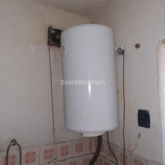 Rodinný dom v obci Jasová, o. Nové Zámky na predaj  - 13