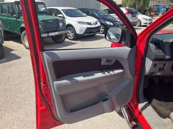 Toyota hilux 2,5 - 13
