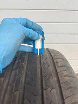 Letné pneumatiky Continental 215/55 R 17 - 13